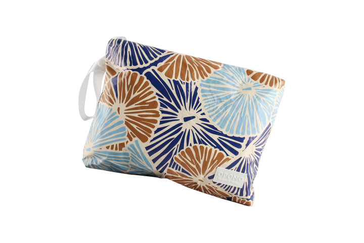 Blue Lemons Pouch